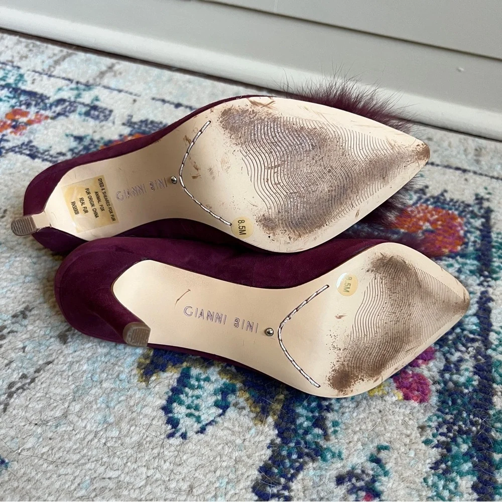 Gianni Bini Dorindah Burgundy Suede Pumps with Real Fox Fur Pom Pom Details 8.5 - Picture 5 of 6